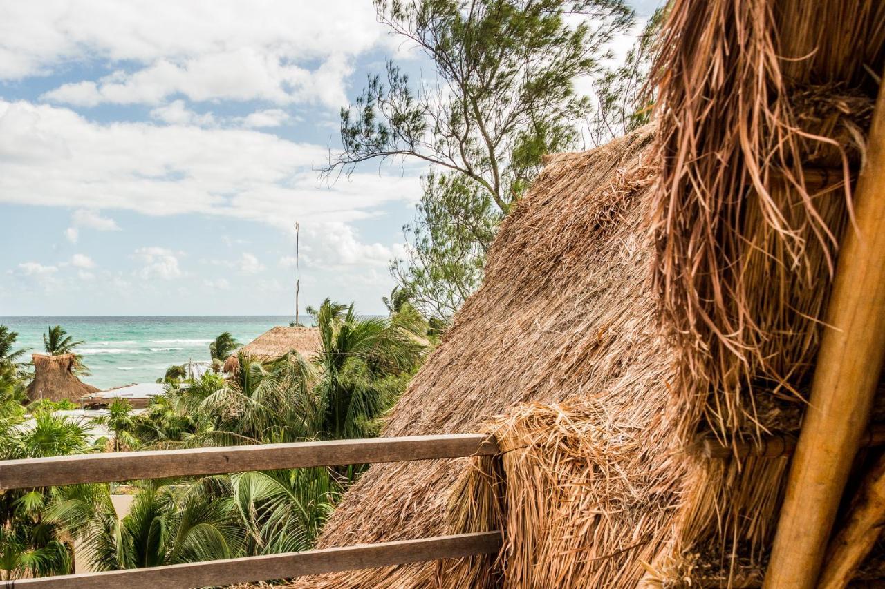 Bambu Gran Palas Hostal Party Albergue Tulum